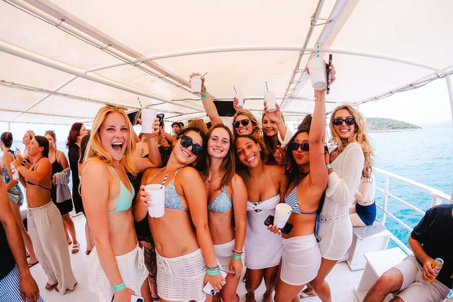 Split: Blue Lagoon Boat Party, Djs, Swim, Shots & AfterParty - Who will enjoy this most