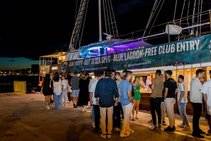 Split: Night Boat Party with DJ, Free Shots & After-Party - Meeting at Jimmy Bar before the boat