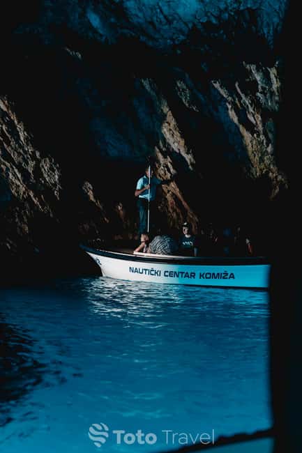 Split/Podstrana: Blue Cave, Hvar & 6 Islands Speedboat Trip - Komiža: the day’s best taste of island life
