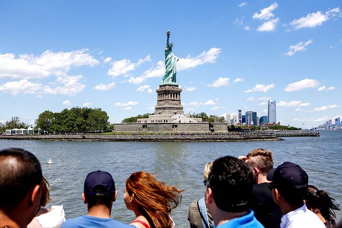 Starship Landmark 90 Minute Sightseeing Cruise - Manhattan’s skyline and One World Trade Center