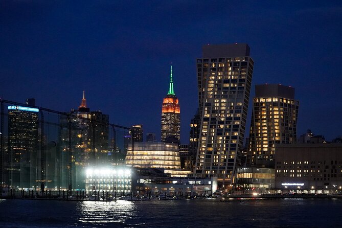 Starship Landmark 90 Minute Sightseeing Cruise - Ellis Island and the meaning behind the harbor