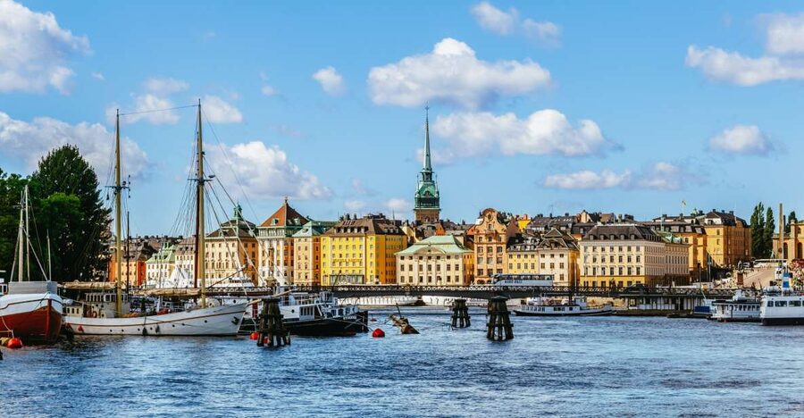 Stockholm: City Archipelago Sightseeing Cruise with Guide - The live guide makes the route worthwhile