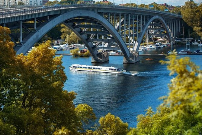 Stockholm: Highlights Boat Tour - Why Stockholm makes sense from a boat