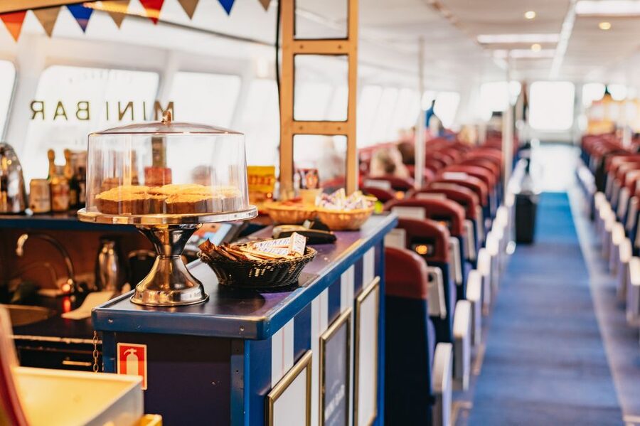 Stockholm: Highlights Boat Tour - Essingen and Essingeleden