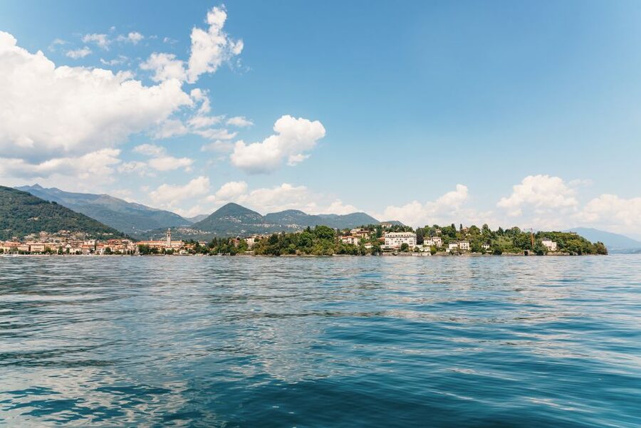 Stresa: 3 Borromean Islands Hop-On Hop-Off Boat Tour - Who should book it?