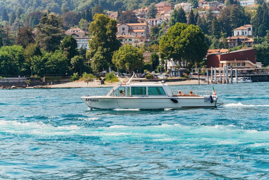 Stresa: 3 Borromean Islands Hop-On Hop-Off Boat Tour - What the $14 boat pass really gives you