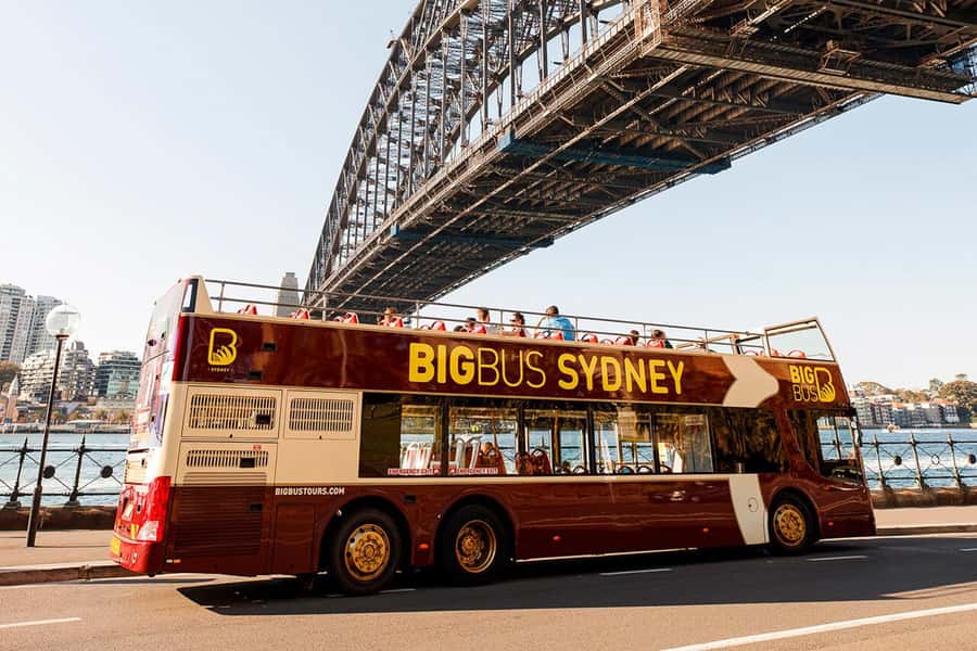 Sydney: Big Bus Hop-On Hop-Off Tour with Optional Cruise - Why this bus works well for a first day in Sydney