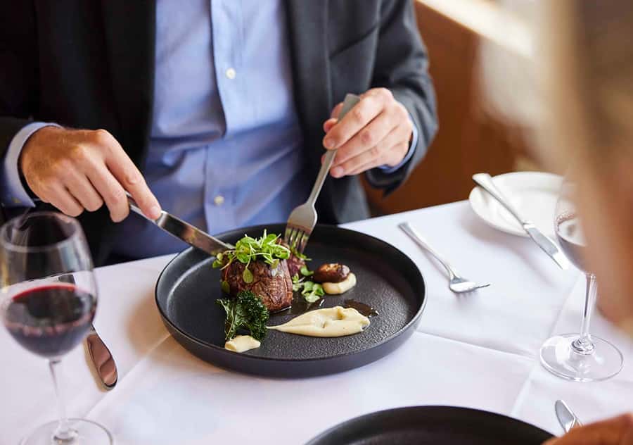 Sydney: Harbour Dinner Cruise with 3, 4 or 6-Course Menu - Who should book this dinner cruise?