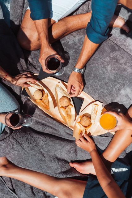 Tenerife: Catamaran Cruise with Brunch and Unlimited Drinks - Six practical questions answered