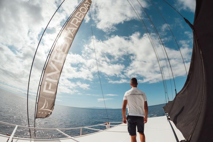 Tenerife: Catamaran Cruise with Brunch and Unlimited Drinks - Playa de las Américas and Los Cristianos from the water