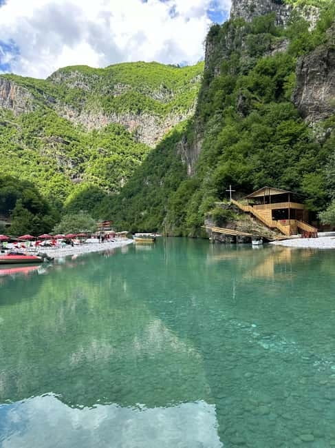 Tirana/Durres/Shkodra: Shala River and Koman Lake Boat Trip - Lunch, activities, and the cash question