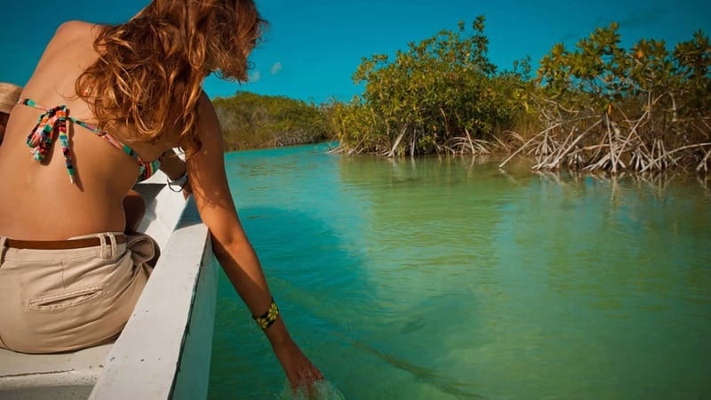 Tulum: Mayan Ruins & Sian Kaan Tour with Boat Ride and Lunch - Why the small group matters