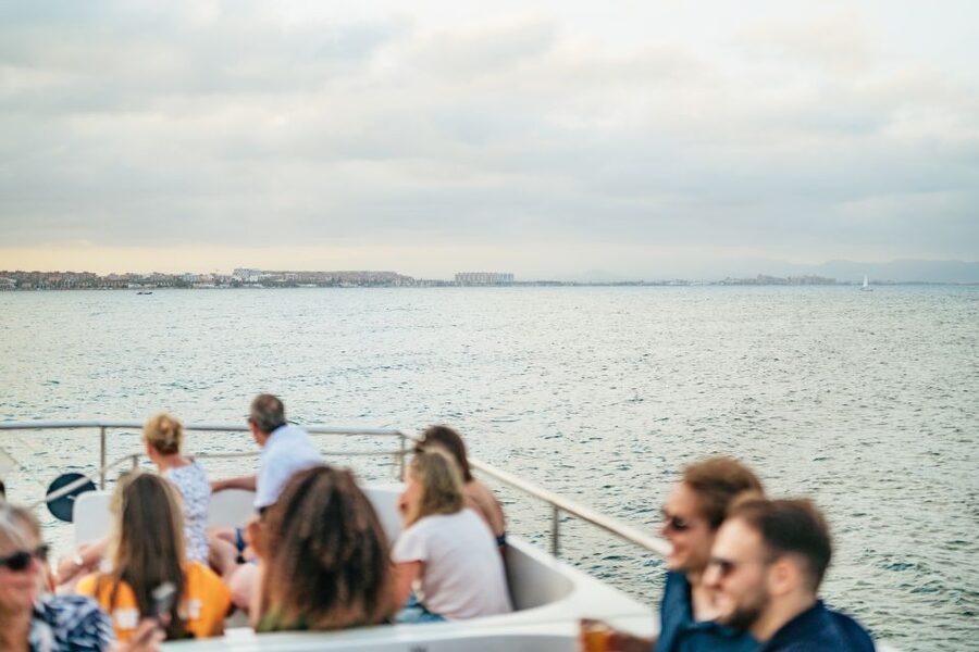 Valencia: Sunset or Daytime Catamaran Cruise with Drink - Where expectations should stay modest