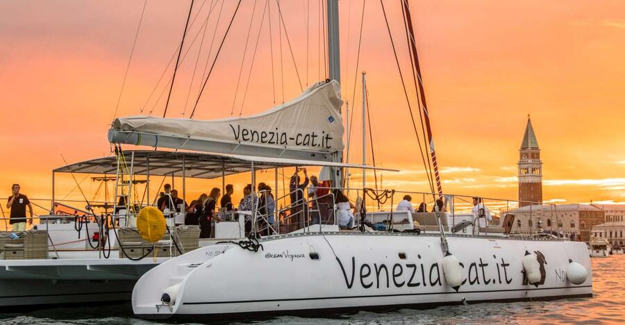Venice: Catamaran Sunset Jazz Cruise with Aperitivo - Boarding a spacious catamaran