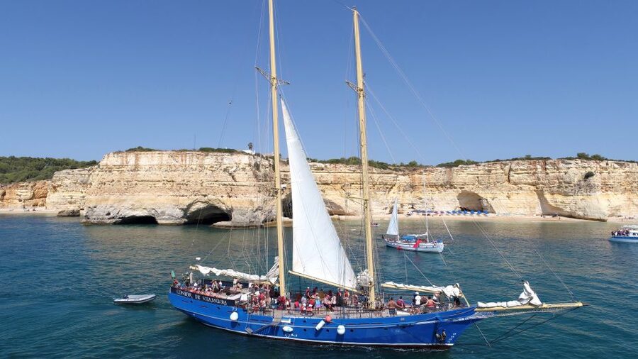 Vilamoura: Algarve Coast 3-Hour Sailing Cruise With Open Bar - Key points to know before you go
