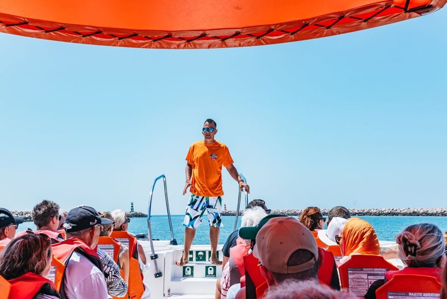 Vilamoura: Benagil Cave Boat Tour with Entry&Dolphin search - Practical advice for a smoother trip