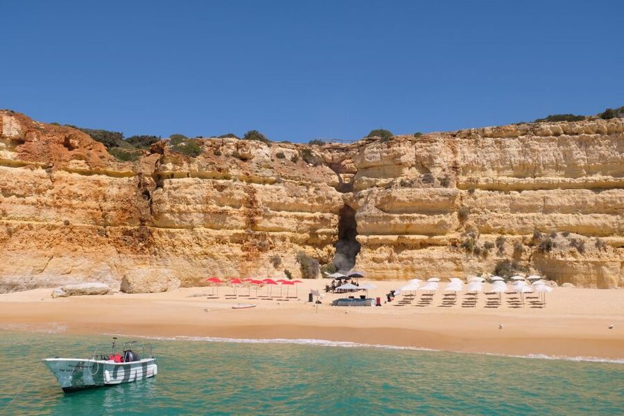Vilamoura: Guided Sightseeing Cruise with Beach BBQ & Drinks - Key points to know before you book