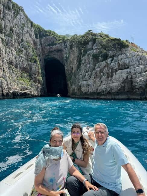 Vlorë: Sazan Island, Haxhi Ali Cave, and Karaburun Boat Tour - The ride back and the onboard atmosphere