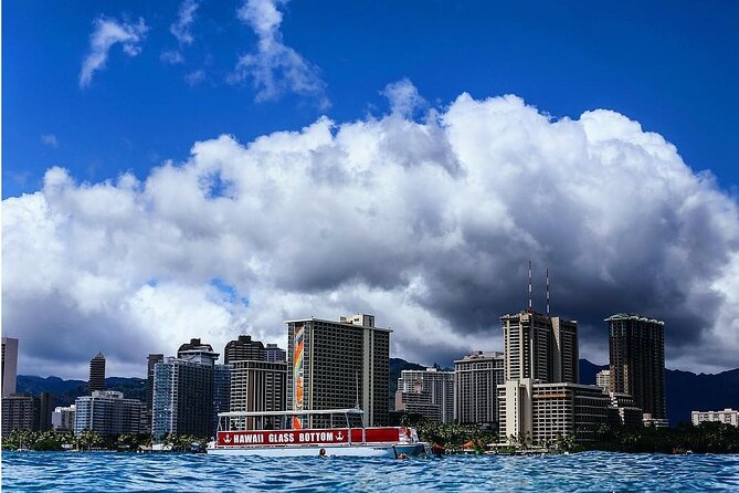 Waikiki Glass Bottom Boat Cruise - Why the one-hour length can be a strength
