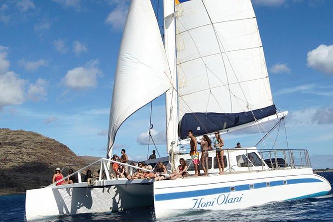 Waikiki Signature Sunset Catamaran Sail - Snacks, cocktails, and what is actually included