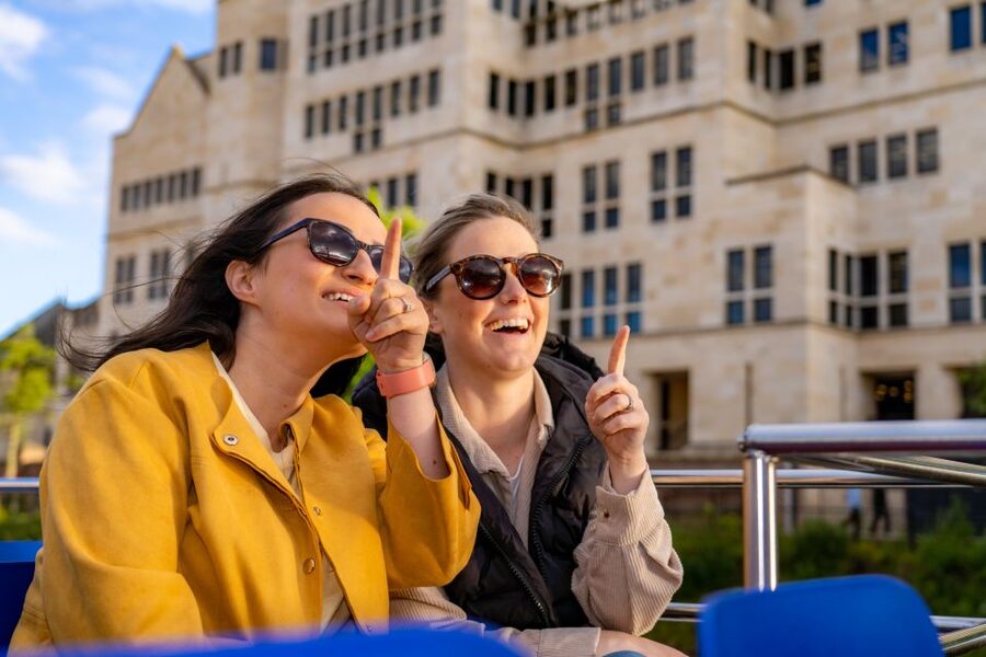 York: Daytime Sightseeing Boat Cruise with Live Commentary - What happens between King’s Staith and the city center