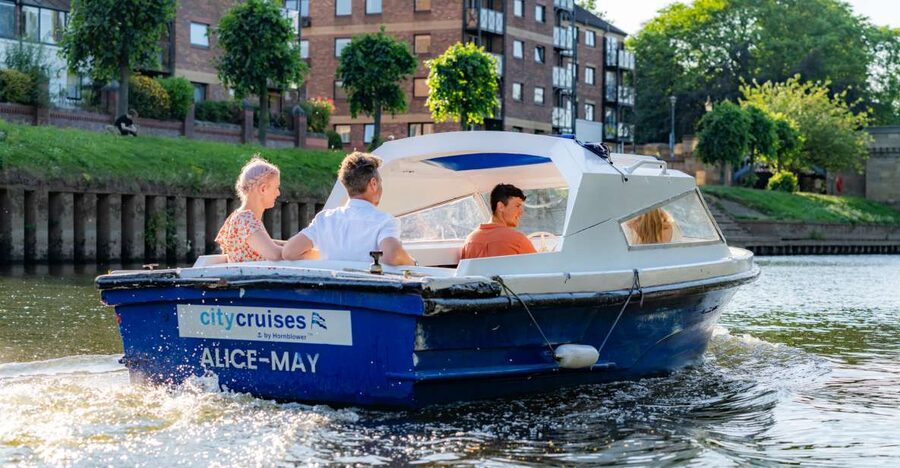 York: Self-Steer Boat Rental - Booking details worth remembering