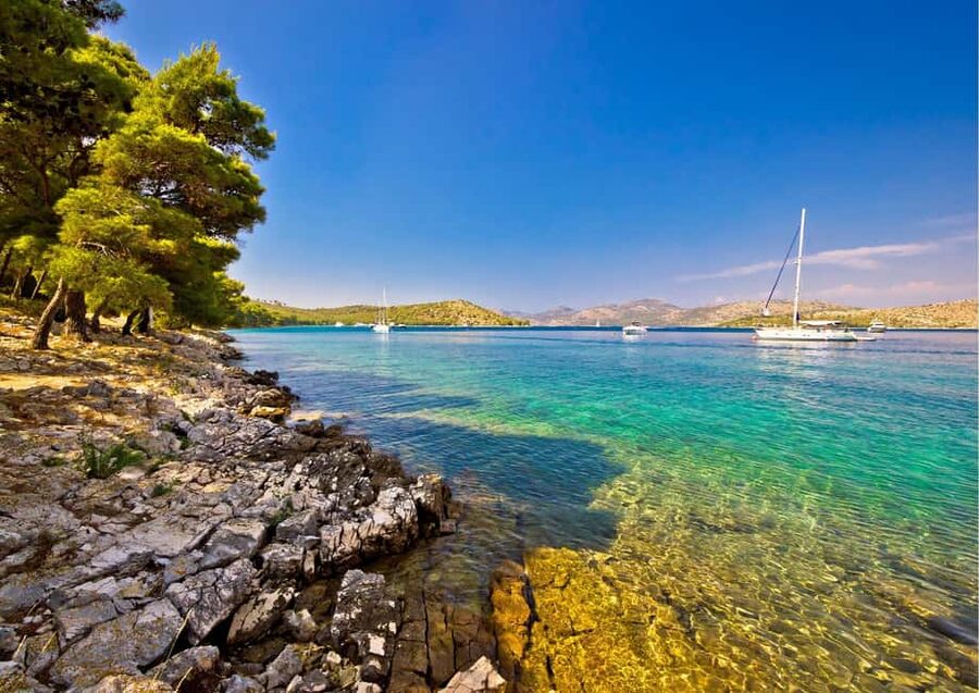 Zadar: 3-Stop Blue Lagoon & Snorkeling Cruise with Drinks - Drinks, lunch, and the real price