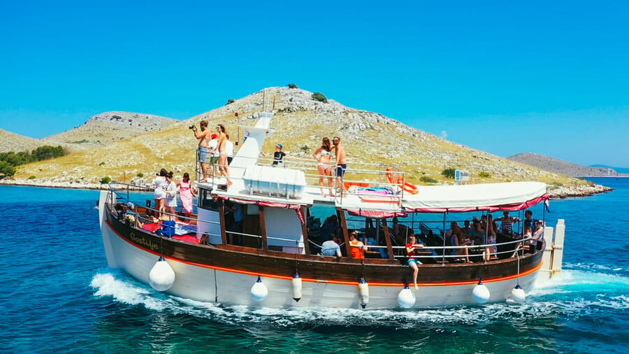 Zadar: Kornati Boat Trip with Lunch and Swim Stops - Kornati National Park and the grilled lunch