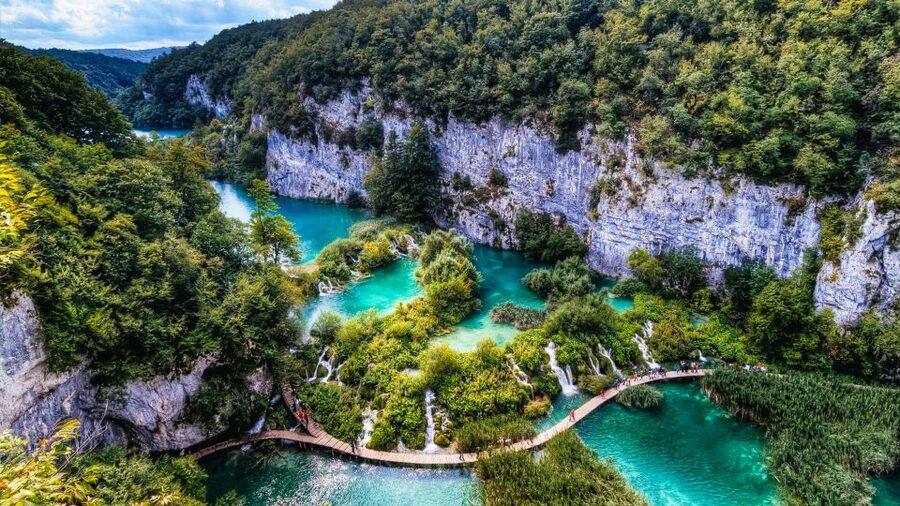 Zadar: Plitvice Lakes with Boat Ride and Zadar Old Town Tour - Returning to Zadar and the Old Town option