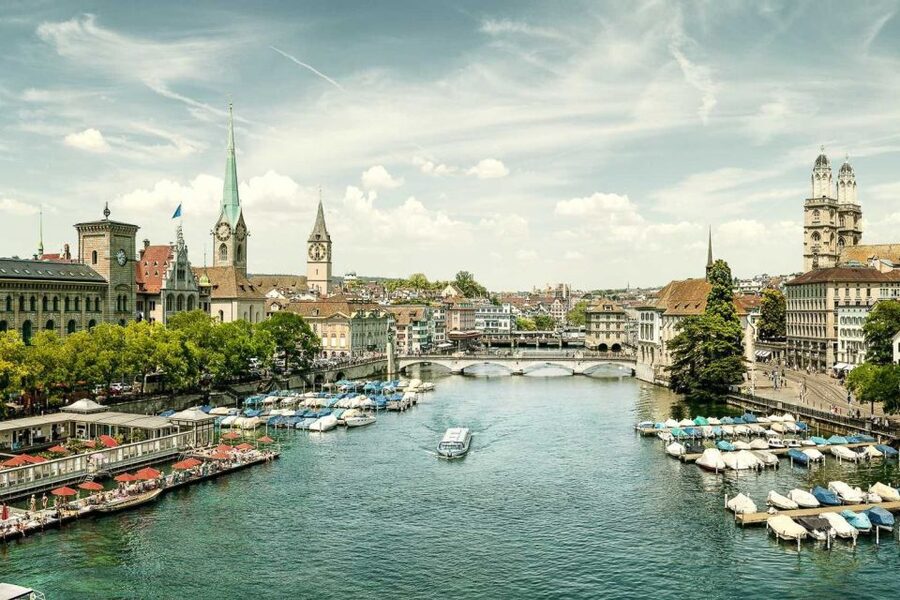 Zurich: City Tour, Cruise, and Lindt Home of Chocolate Visit - A smart first look at Zurich in six hours